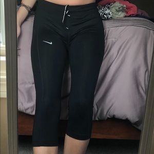 Nike cropped legging